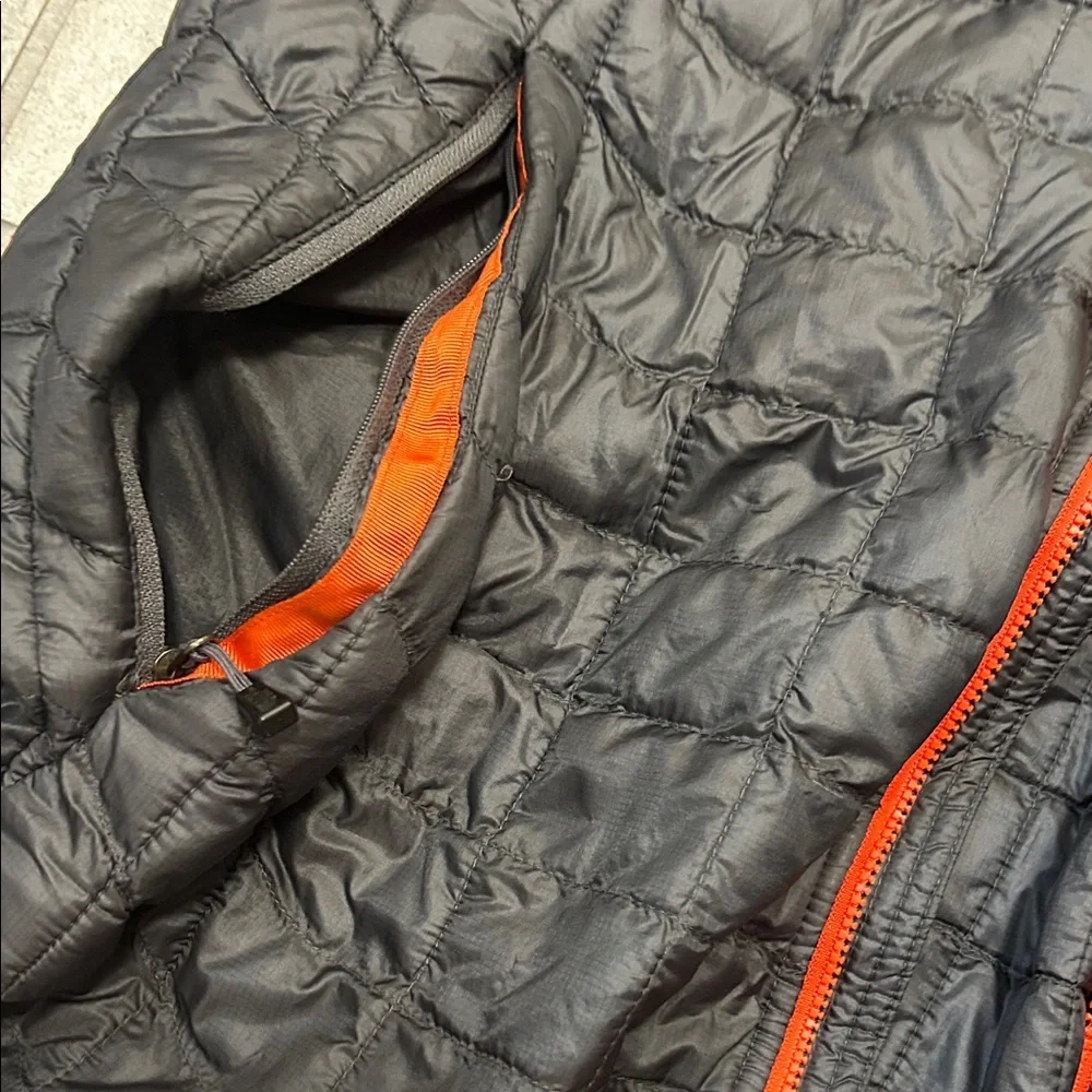 The North Face Thermoball Quilted Jacket with Orange Accents, men’s large